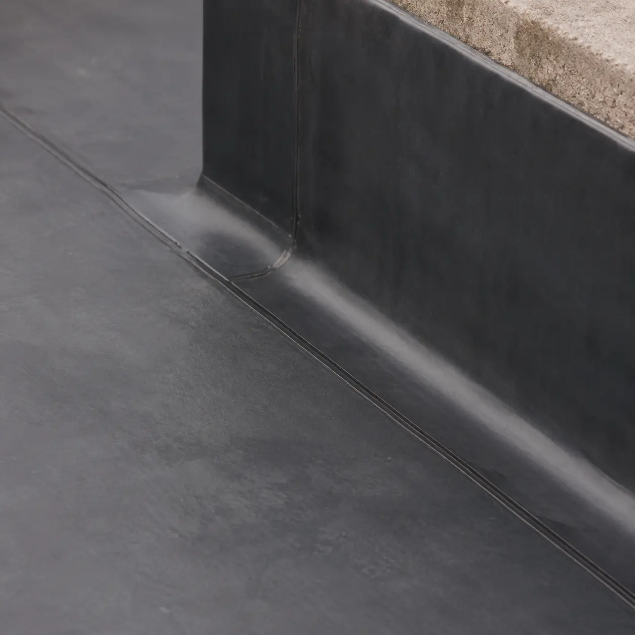 EPDM seam detail
