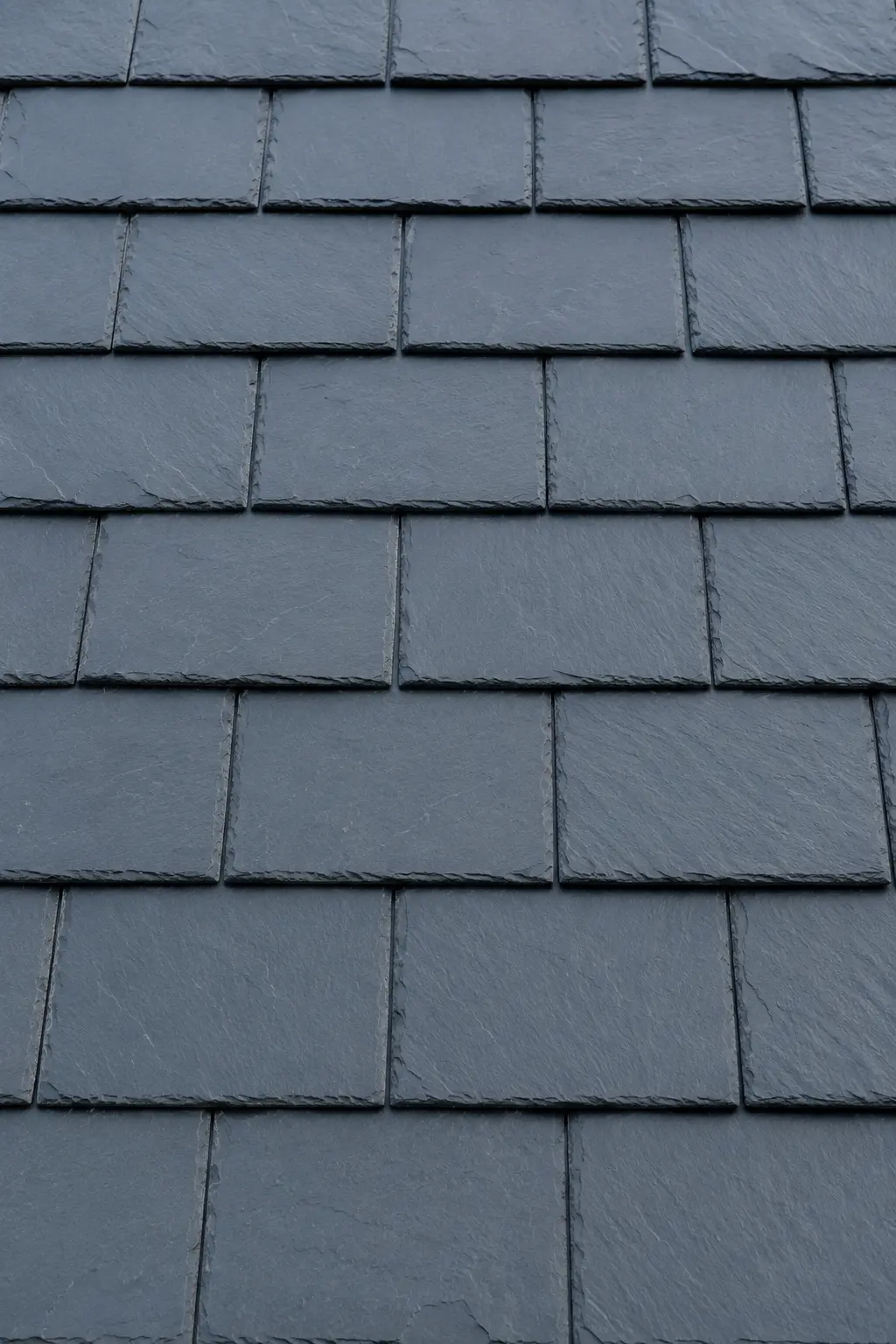 Natural slate coursing on a Dublin roof